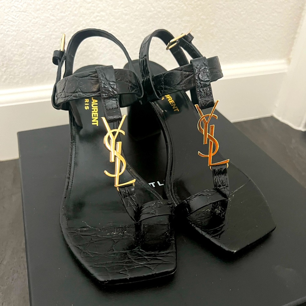 Yves Saint Laurent Cassandra Croc Sandals/Heels 2022 Spring/Summer